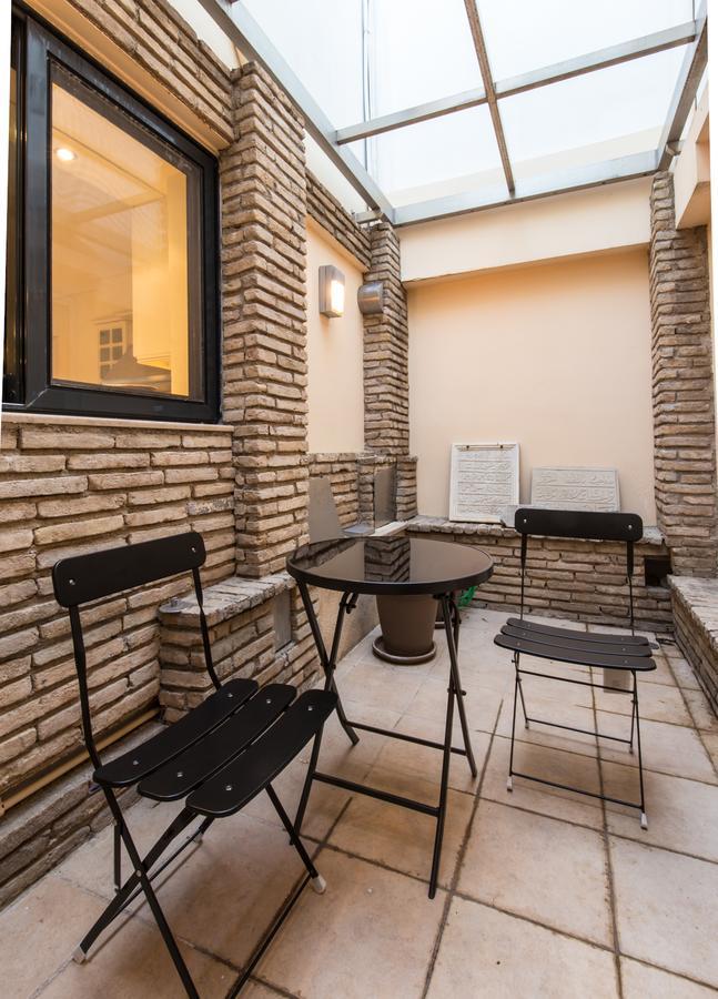 Pantheon Luxurious Flat Athens Exterior photo